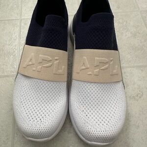APL Slip-On Knit Sneaker in White, Navy & Beige